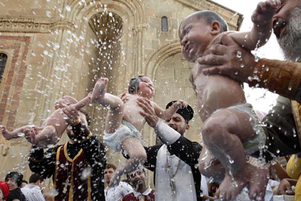 700 Children Baptized in Mass Orthodox Baptism in Georgia