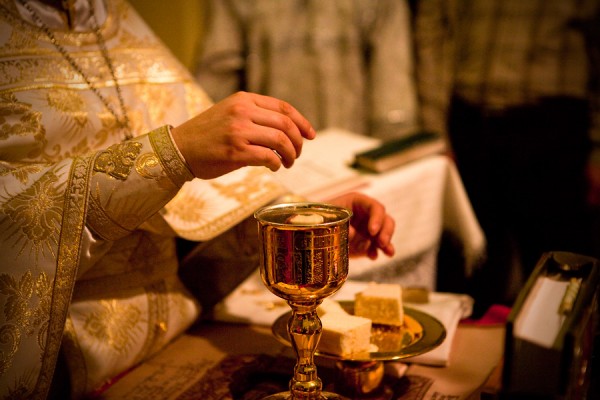 orthodox priest liturgy episcopalian miss did